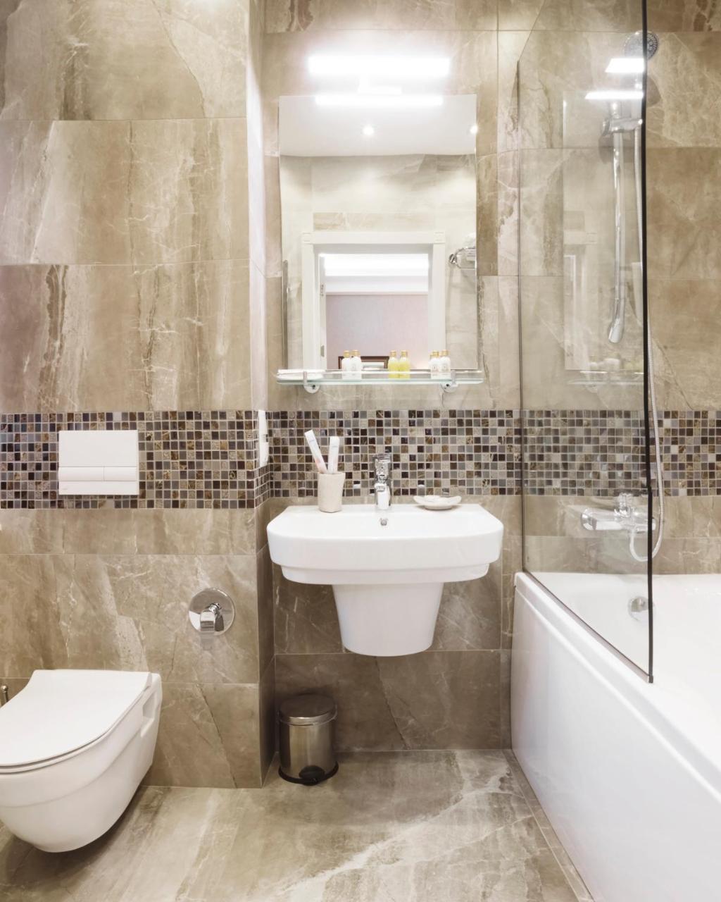 Roxen Hotel&Spa Chisinau Bagian luar foto