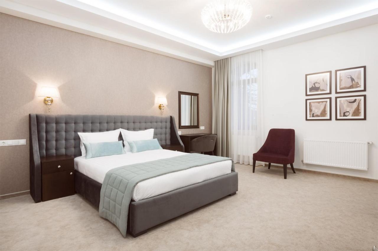 Roxen Hotel&Spa Chisinau Bagian luar foto