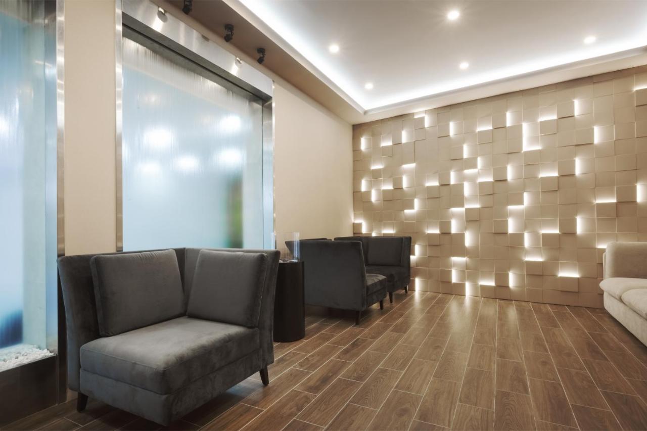 Roxen Hotel&Spa Chisinau Bagian luar foto
